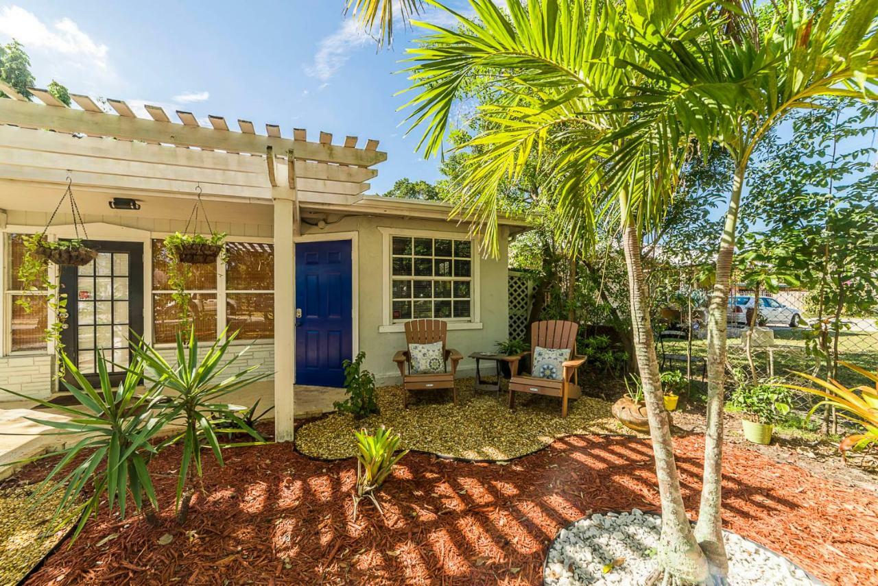 The Blue Door Inn Fort Lauderdale Extérieur photo